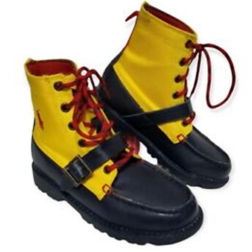 Nwt. POLO  RALPH  LAUREN HI. RANGER LUG SOLE Style BOOTS